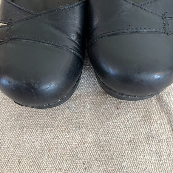 Dansko Woman's Black Leather Margrete Mary-Jane Sling-Back Clogs Sz 8.5 - 9 - Picture 4 of 13